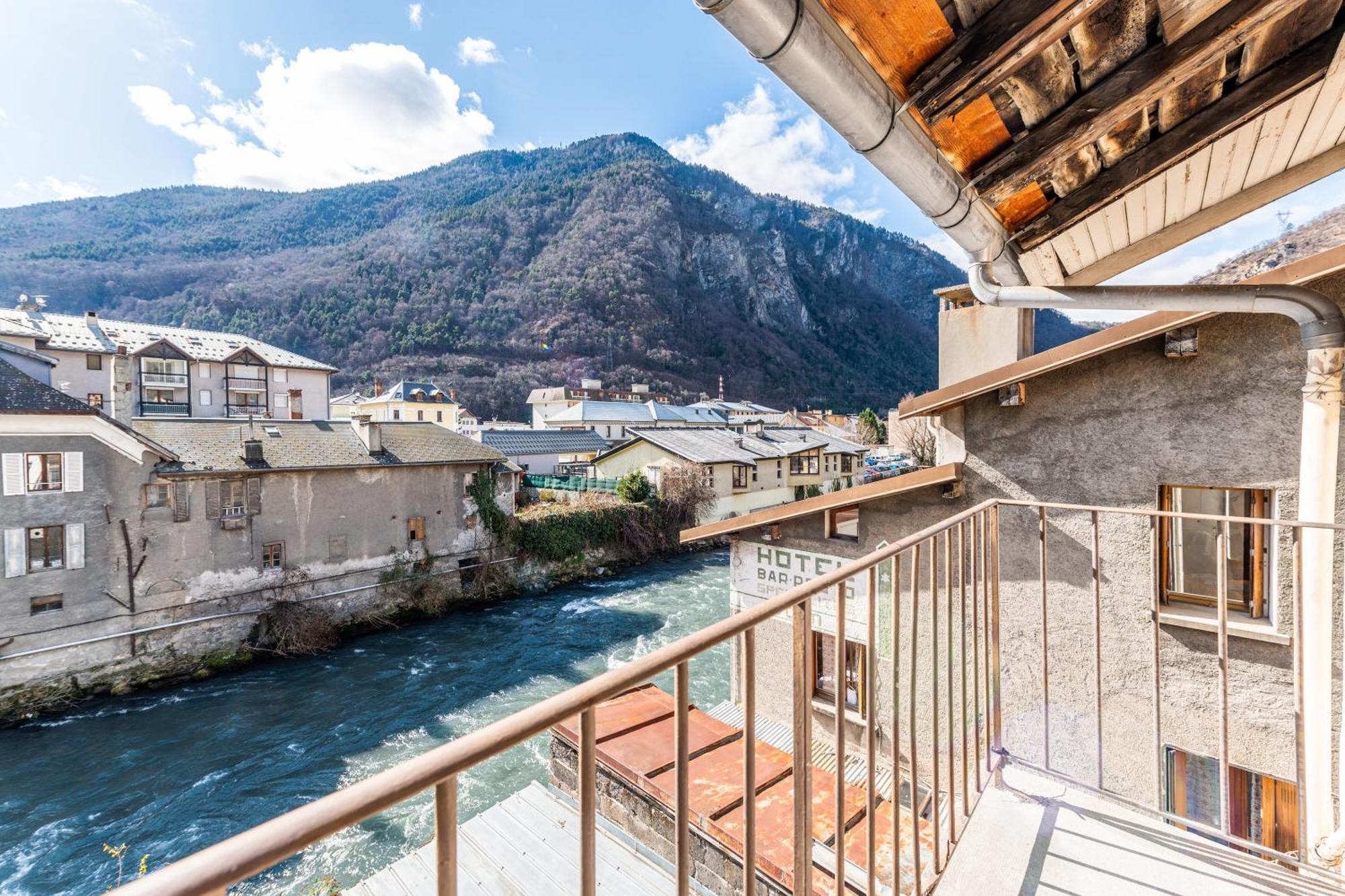 Appartement T2 "Le De Funes" Мутье Экстерьер фото